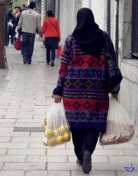 راه کمک به معیشت کارگران، توزیع سبد کالا نیست