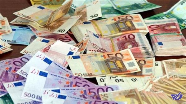  برای اعتمادسازی نیازمند شوک ارزی به بازار هستیم