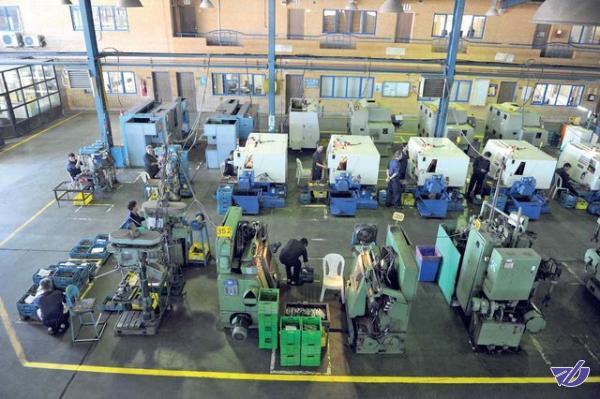 انتقاد از صدور بخشنامههای خلقالساعه در اقتصاد