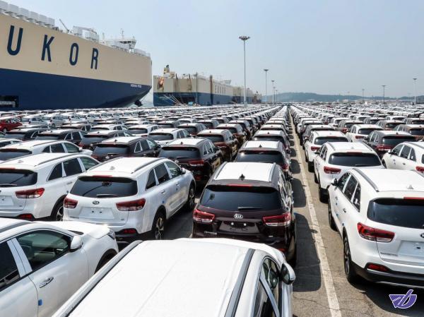 ممنوعیت واردات ربطی به تحریم و خروج ارز ندارد