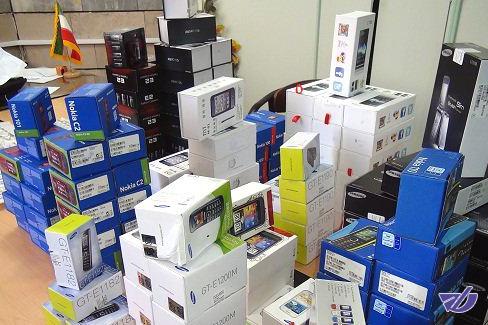 ادامه تلاشها برای بستن منافذ قاچاق تلفن همراه