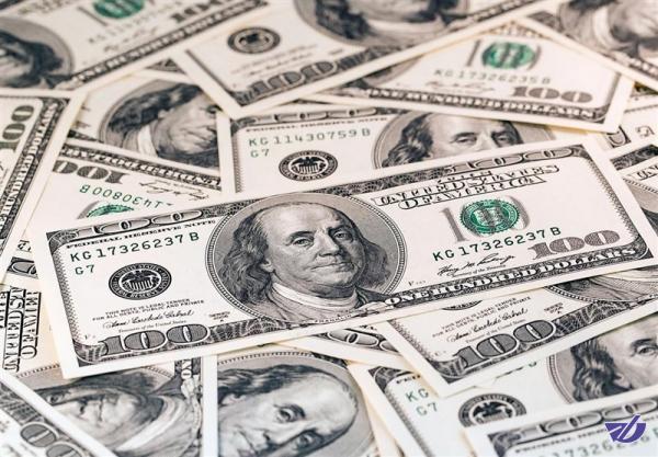 دلار ۱۰۰ تومان ارزان شد