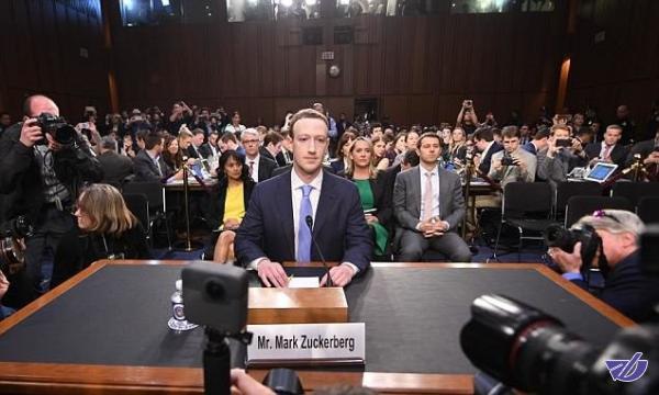  فیسبوک در "مسابقه تسلیحاتی" با روسیه است