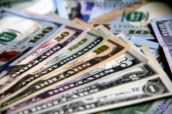 انفجار نرخ واقعی ارز با خروج آمریکا از برجام/نرخ دلار 4200 دوام نمی‌آورد