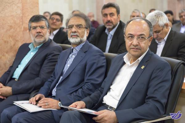 نظارت جدی بر واحدهای دریافت کننده ارز ۴۲۰۰ تومانی