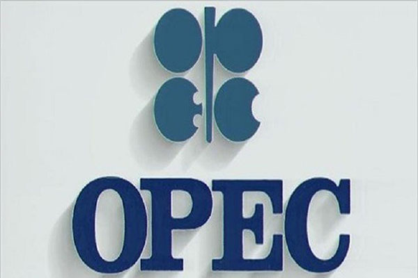 تصویب افزایش تولید نفت برای کنترل رشد قیمت‌ها