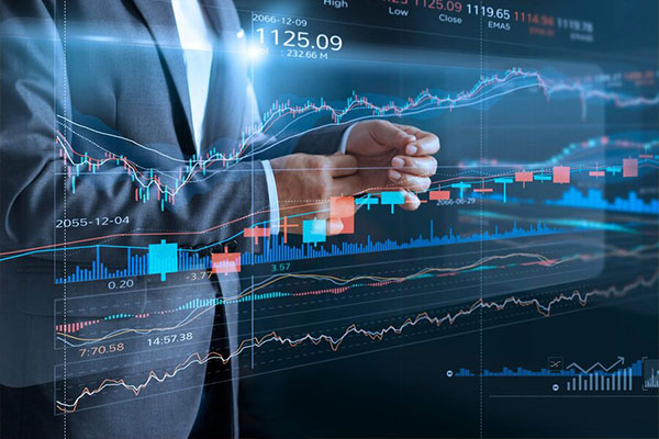 خرید ۸۳ درصد حقیقی‌ها