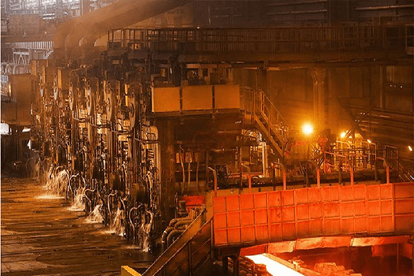 تحویل ۲.۸ میلیون تنی انواع محصولات فولاد مبارکه به مشتریان