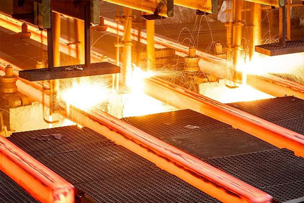 نیاز داخلی به ورق گالوانیزه در صنایع خودروسازی تامین می شود