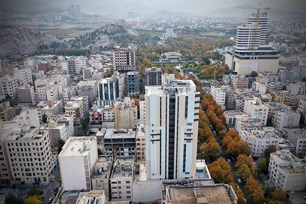 "وآذر" ۵۰ میلیون سهم می‌فروشد