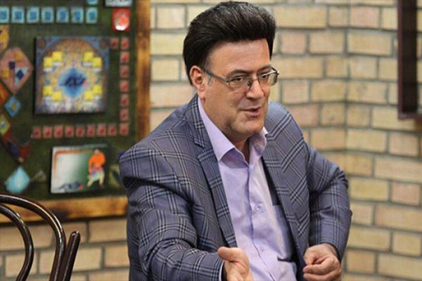 خاندوزی؛ احاطه و توانایی خوبی در اقتصاد دارد