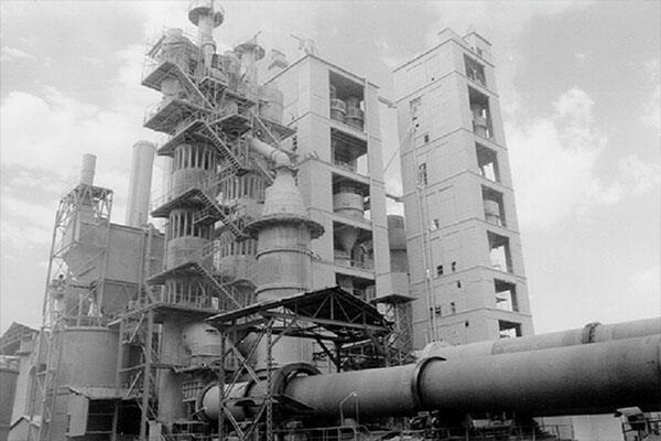 سود ۹۰ میلیارد ریالی "سفارس" از معاملات واگذاری سهام