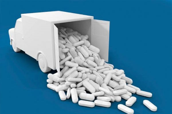 ملک کرمانشاه "پخش" به فروش رفت