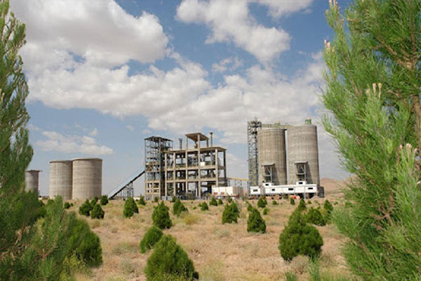 " سخواف " ۳۰ تن گلوله‌های ضایعاتی کروم دار می‌ فروشد