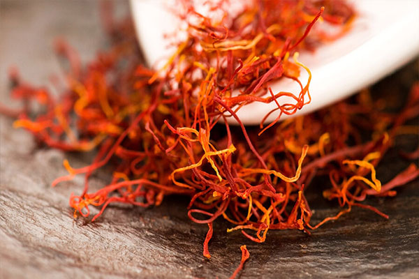 عرضه ۵۰۰ کیلوگرم زعفران در بورس کالا