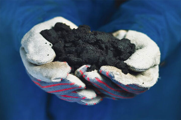 دلایل افزایش قیمت قیر؛ از رشد قیمت جهانی تا معاملات تهاتری